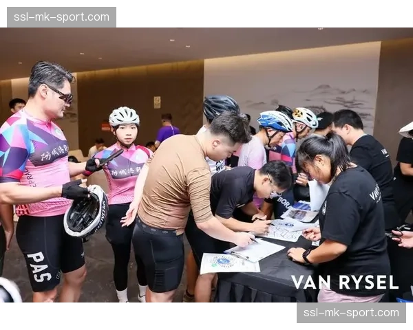 虚拟赛事兴起：知名游戏平台举办线上山地车联赛，吸引职业车手参与